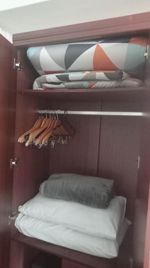 Azure Urban Residence A11 Near Airport And Sm Bicutan+ Free Wifi Paranaque City Exterior foto